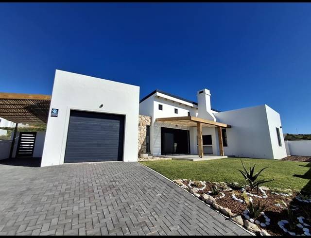 3 BEDROOM HOUSE FOR SALE IN ST HELENA VIEWS